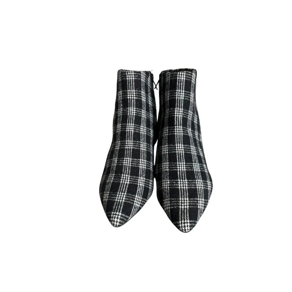 Alex Marie Black & White Plaid Low Block Heel Fall Boots Almond Toe Size 7.5